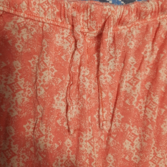 Peach & White Print Pyjama Short Set - Picture 8 of 11